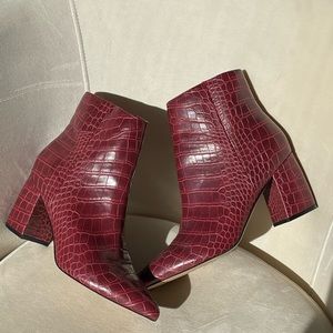 🌹SOLD🌹 Marc Fischer Retire Bootie